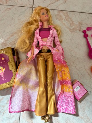 Barbie Charm Girls 2003 Mattel