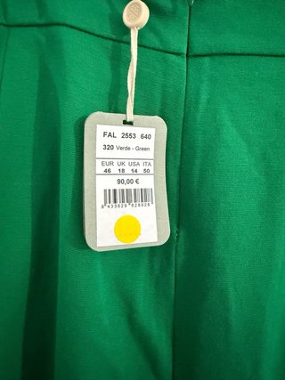 Falda verde Hoss Intropia Talla 46 con etiqueta