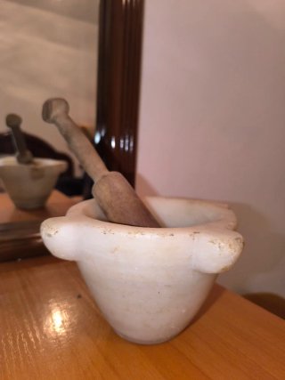 Mortero mármol blanco con mazo