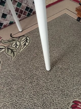 Mesa blanca rectangular