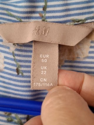 Camisa sin mangas floral azul