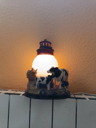 Lámpara rústica vacas