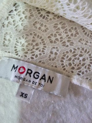 Blusa elegante encaje blanco