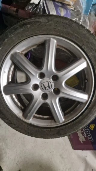 Llantas Originales Honda R17.