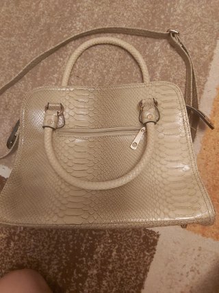 Bolso Beige y Dorado Piel Serpiente
