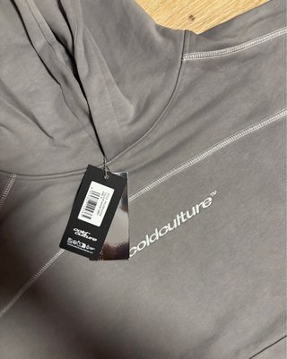 Sudadera Cold Culture Gris