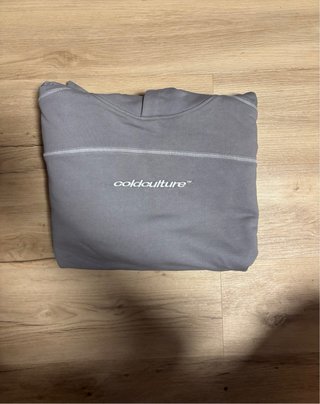 Sudadera Cold Culture Gris