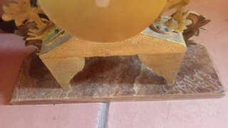 Reloj de sobremesa antiguo con más de 60 años