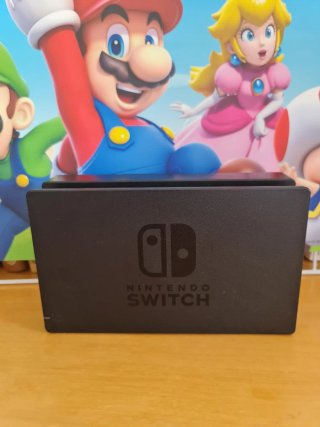 Nintendo Switch + Giochi e Accessori
