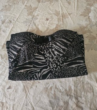 Top elegante estampado cebra y leopardo