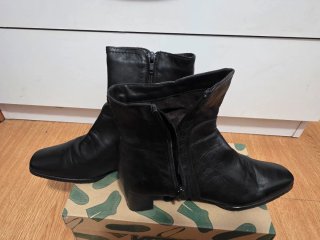 Botines de tacón negros