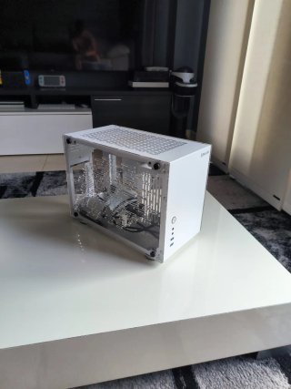 Caja PC Redragon Mini ITX Blanca