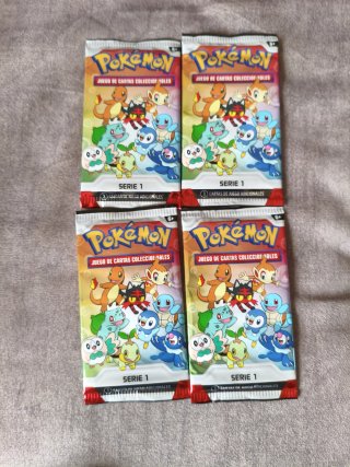 4 Sobres Pokémon Serie 1