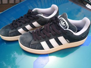Scarpe Adidas Campus nere e bianche