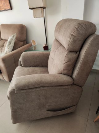Sillón mecedora  reclinable con motor