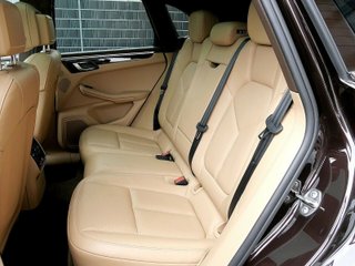 Porsche Macan S Dies.360°