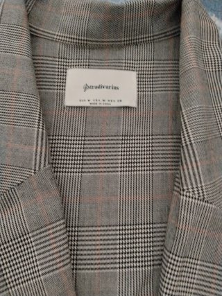 Chaqueta Stradivarius cuadros gris