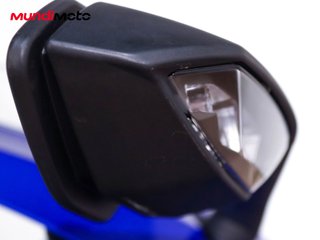 YAMAHA R9