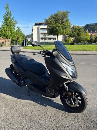 Mitt GTS 125