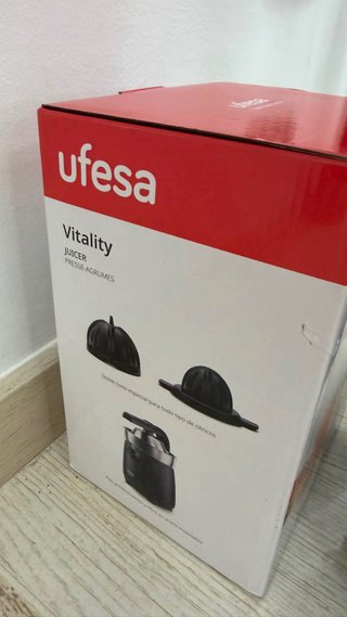 Exprimidor Eléctrico Ufesa Vitality