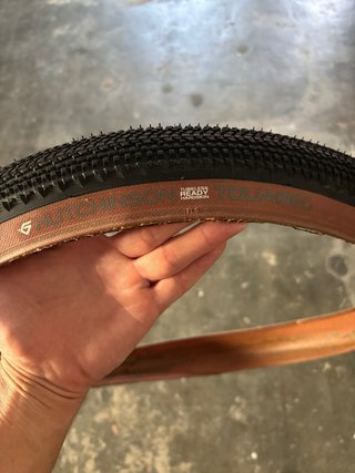 Neumático Hutchinson Touareg Gravel 700x40