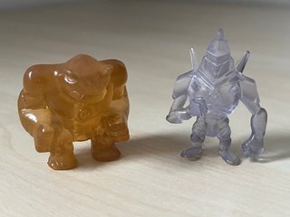 Figuras Ben 10 Megacroma y Humungosaurio