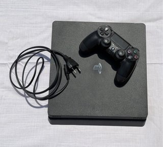 PS4 Slim 500GB Nero