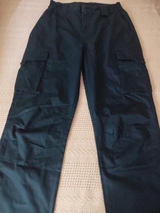 Pantalón de trabajo talla 40 sin estrenar