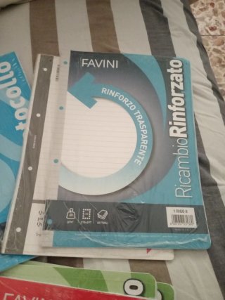 Favini Ricambio Rinforzato Fogli Colorati e Traspa