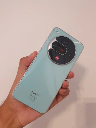 ZTE Nubia Focus 2 5G 256GB Azul