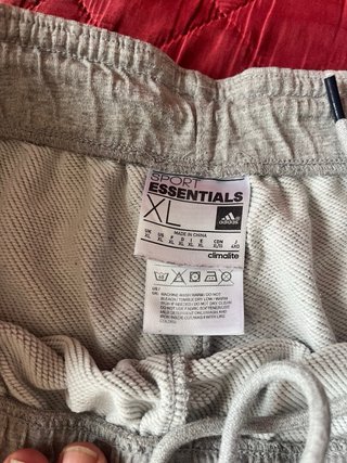 Pantalón corto deportivo Adidas gris XL