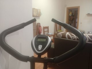 Bicicleta estática nueva sin uso
