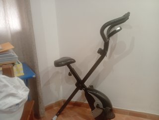 Bicicleta estática nueva sin uso