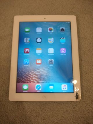 iPad A1396 bianco/alluminio con schermo rotto