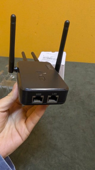 Repetidor WiFi AC1200 Doble Banda 2.4/5 GHz