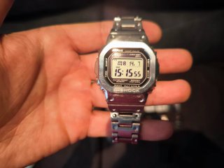 Casio G-SHOCK GMW-B5000D-1 original Casio bluetoot
