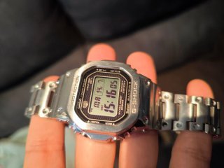 Casio G-SHOCK GMW-B5000D-1 original Casio bluetoot