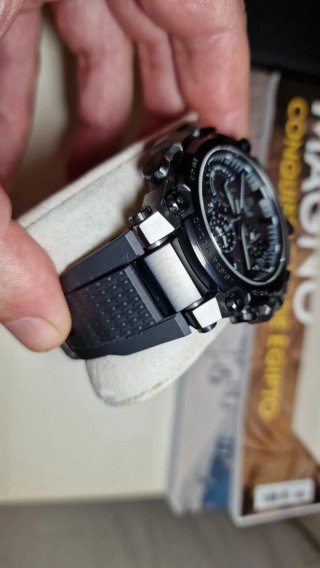 Casio G-Shock MTG B3000