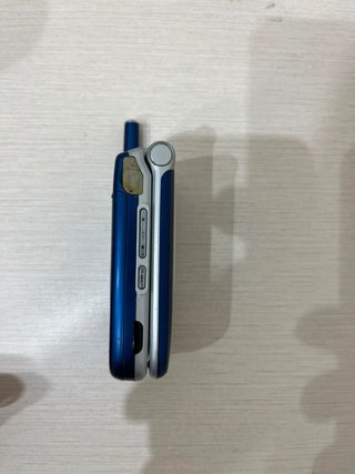 LG U8330 Blu da collezione