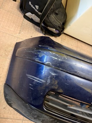Parachoques VW Golf MK4