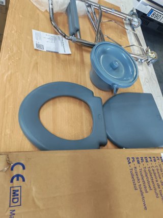 Silla WC Mobiclinic Plegable Inodoro Portátil