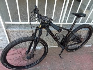 Bicicleta Scott de Carbono