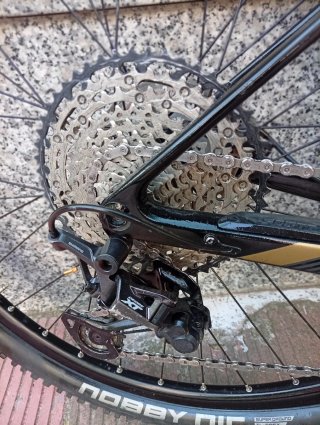 Bicicleta Scott de Carbono