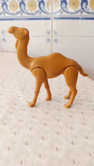 Camello Playmobil marrón