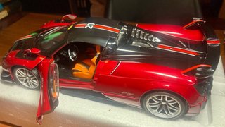 Pagani Huayra BC 1/18 Modelo de Aleación