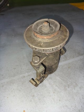 Dinamo Coche antiguo