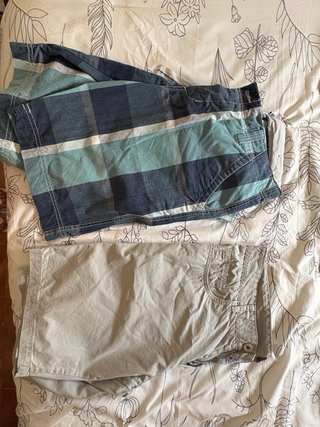 Pantalones cortos de cuadros y beige