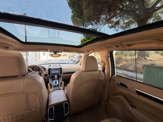Porsche Cayenne 2014