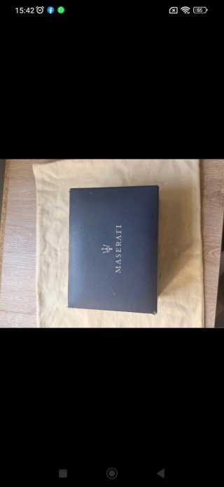 Reloj Maserati Plata y Rojo