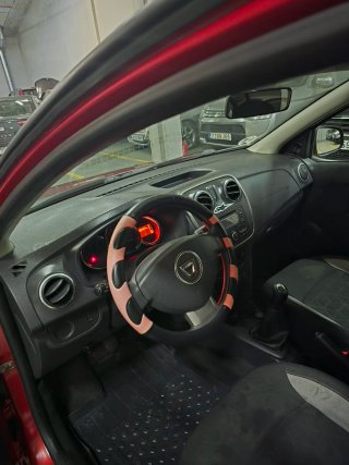 Dacia Sandero 2013
